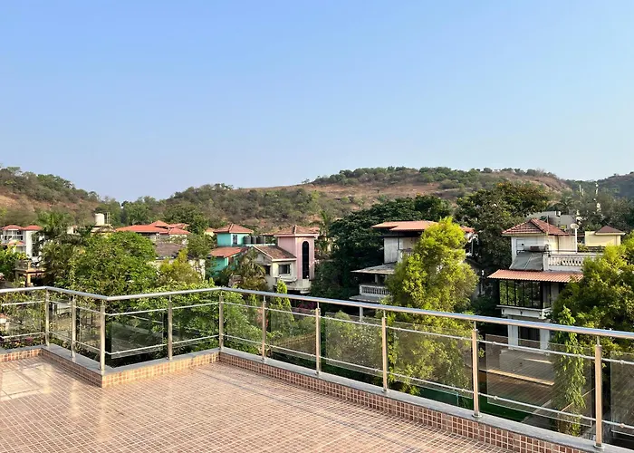Royal Villa 1 - Big Pvt Swimming Pool - 2Bhk Villa - Lonavala