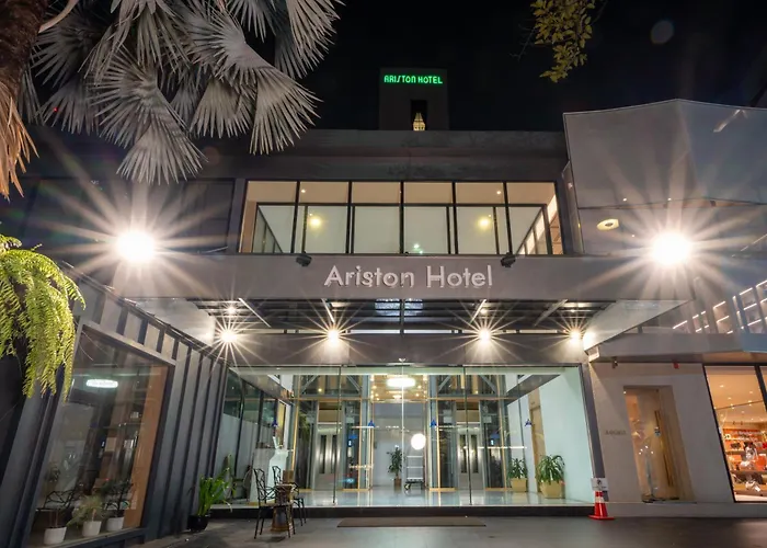 Hotel de 4 estrellas: Ariston Hotel Bangkok