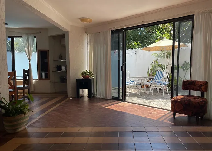 Casa Luna Family&Friends