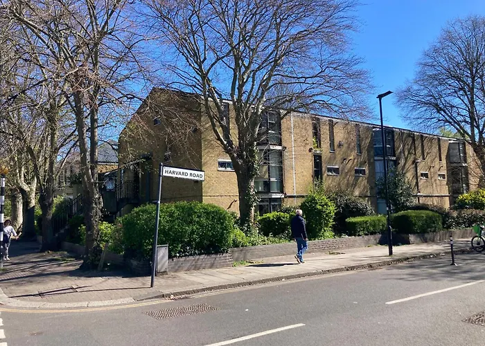 Chiswick Place