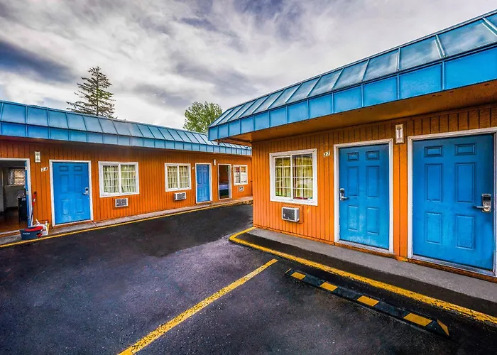 Motel: Royal Gateway Motel By Oyo