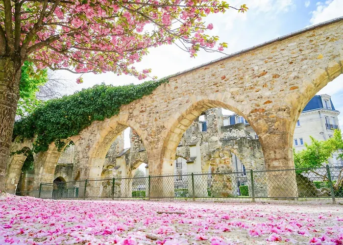 Première Classe Reims Est