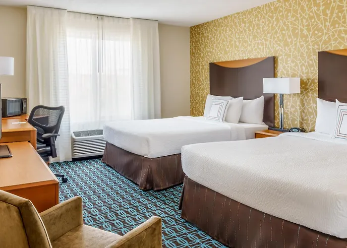 Hotel with view: Fairfield By Marriott Peoria East