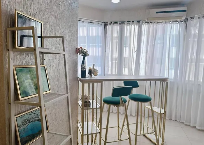 Apart hotel: Marbella Tower 2