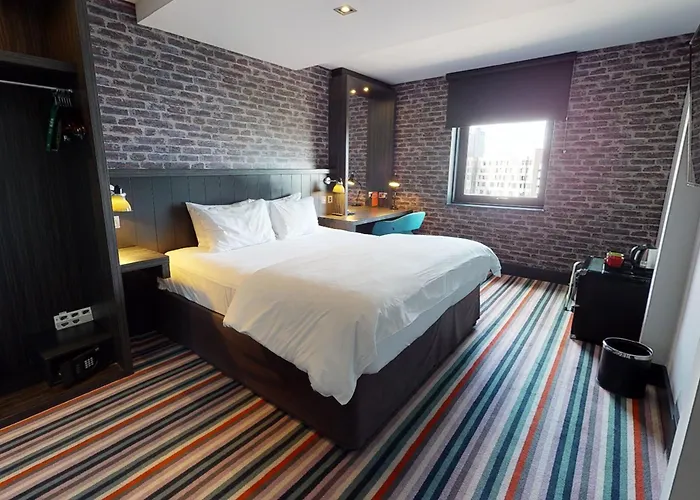 Jacuzzi hotel: Village Hotel Edinburgh