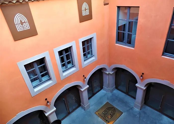 Hôtel accueillant les animaux: Le Couvent - Hostel