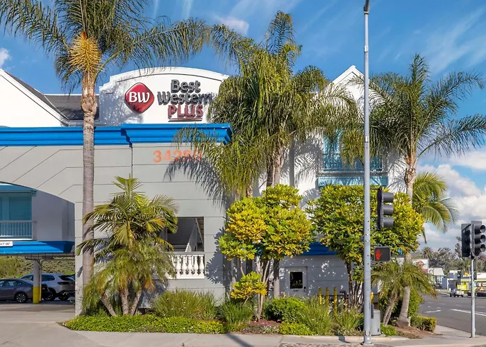 Best Western Plus Marina Shores