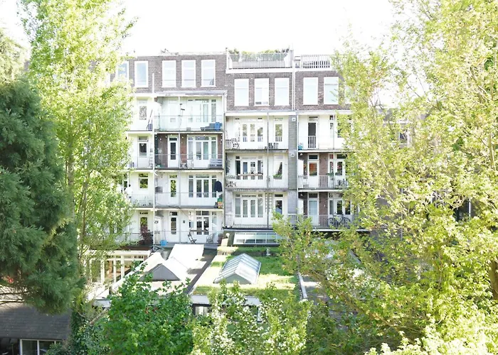 Lodge: Onefam Amstel