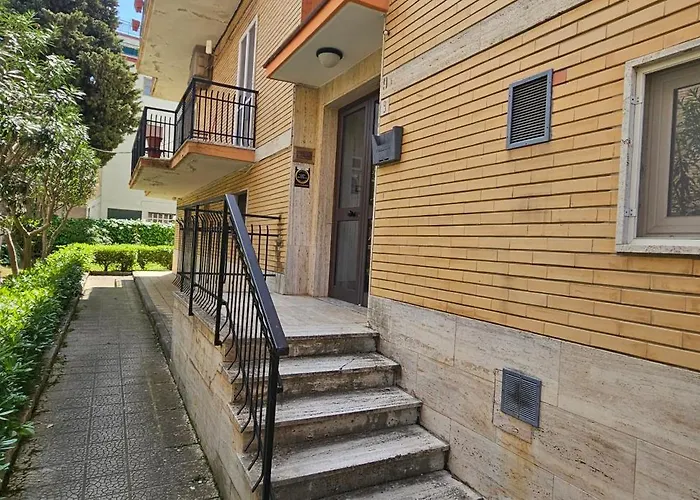 4 sterren hotel: Testa O Croce Casa Vacanze