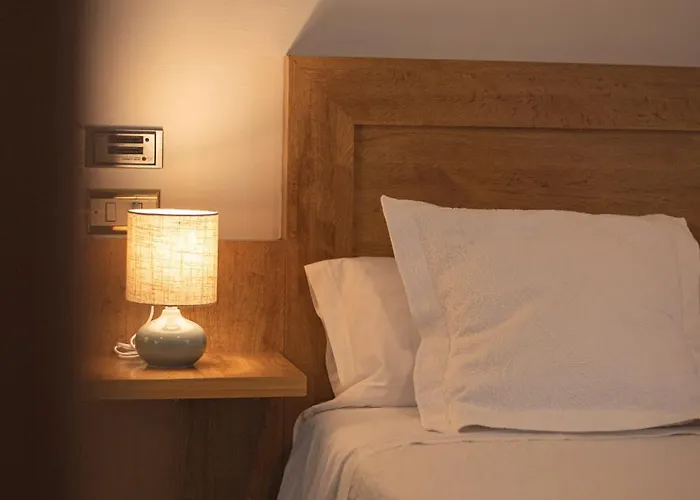 Hotel con tenis: Pensión O Camiño