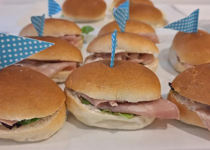 Hotel sulla spiaggia: Hotel Elisabetta 2 Stelle