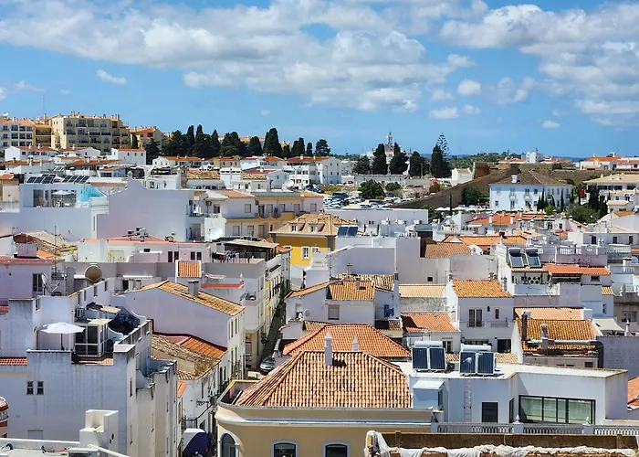 Cheap hotels Riomar