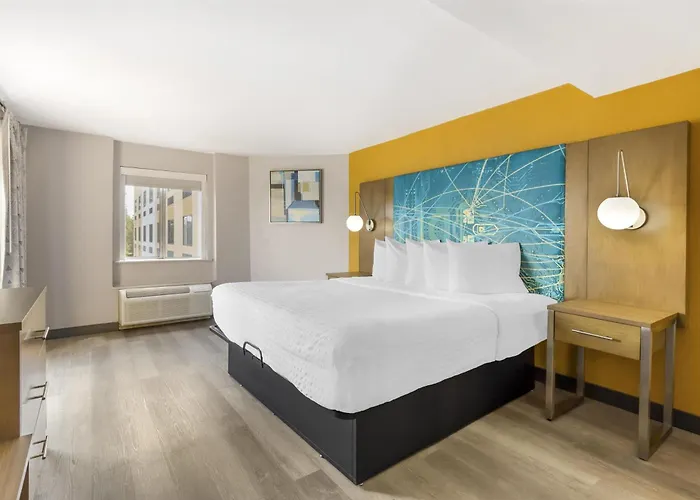 Cheap hotels Best Western Plus Raleigh Crabtree Valley