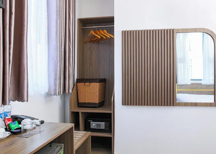 Boutique hotel only: Azura Gold Hotel & Apartment