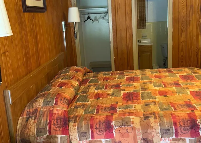 Hotel with view: Texas Inn Motel