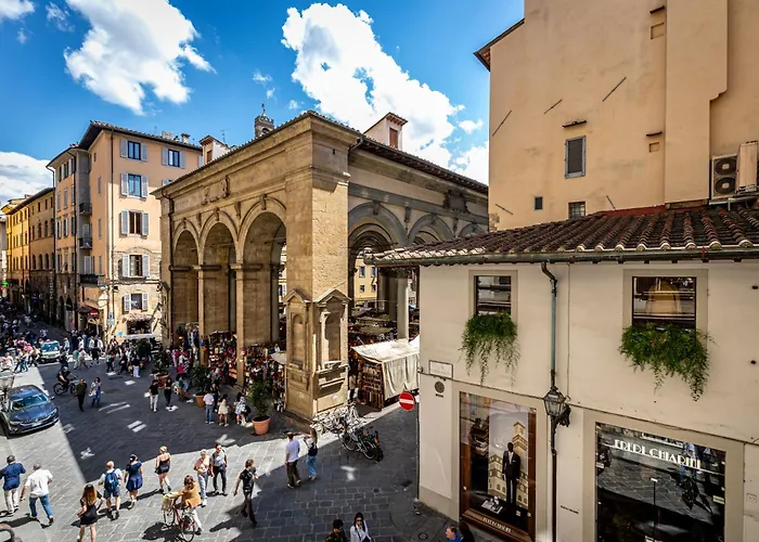 La Loggia Del Porcellino