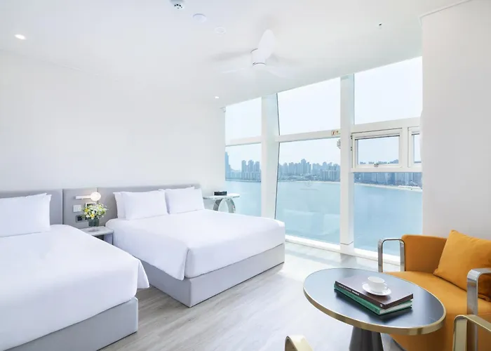 Pet Friendly hotel: Ocean The Point Hotel Busan