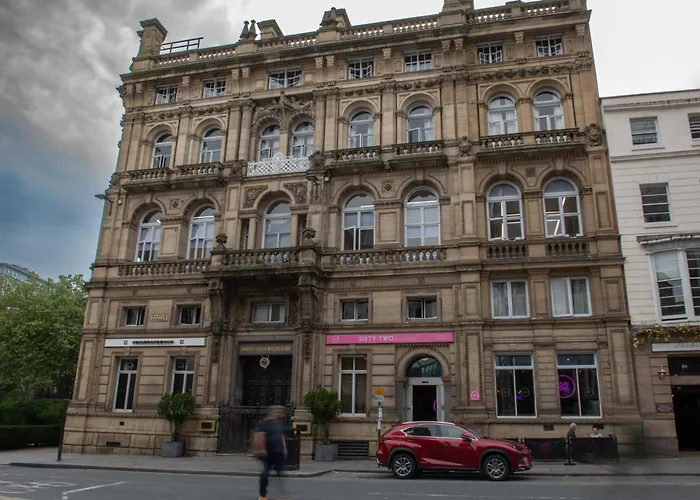  62 Castle Street