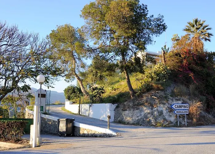 Hotel que admite mascotas: Camping Tropical Almunecar