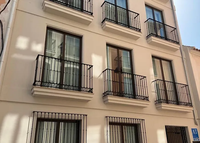 Apartahotel: Cervantes Suites