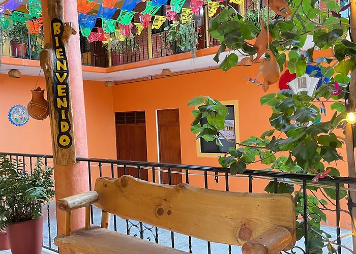Luxury hotel only: Hotel La Cascada Oaxaca
