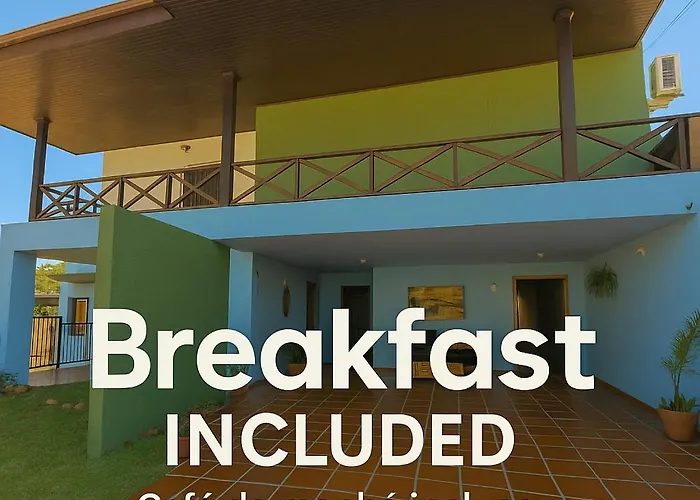Triana Guest House