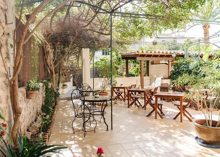 Casa Bougainvillea