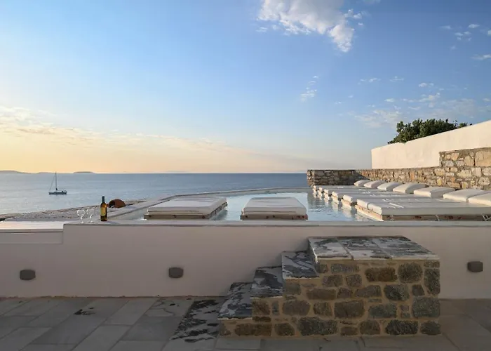 Iliada Suites (Adults Only)