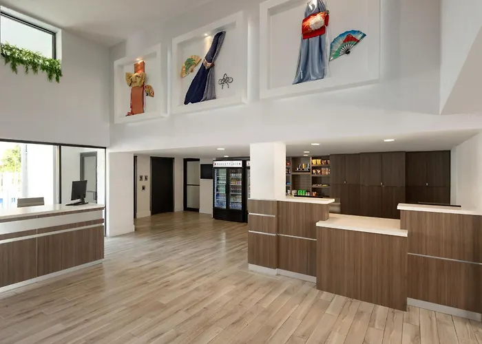 Mai Hana Hotel And Suites I Drive-Theme Parks