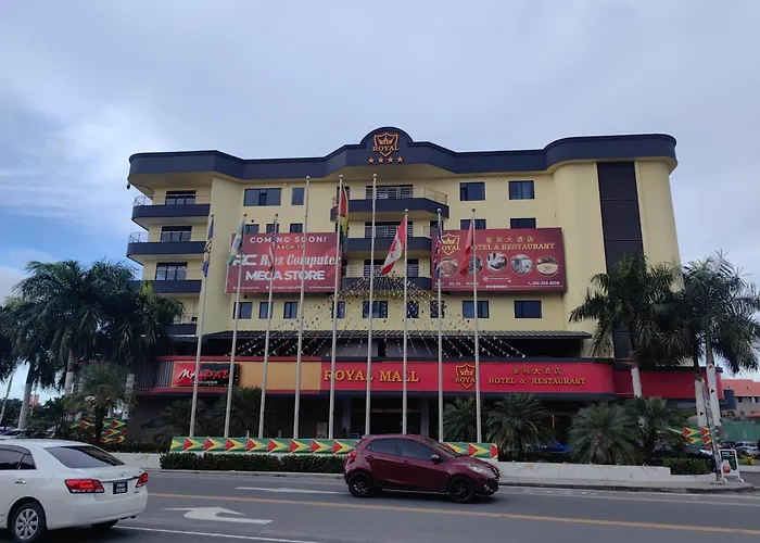 Royal International Hotel & Mall