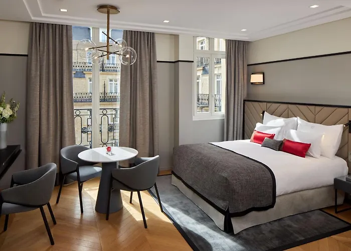 Hotel de 5 estrellas: Fraser Suites Le Claridge Champs-Elysées