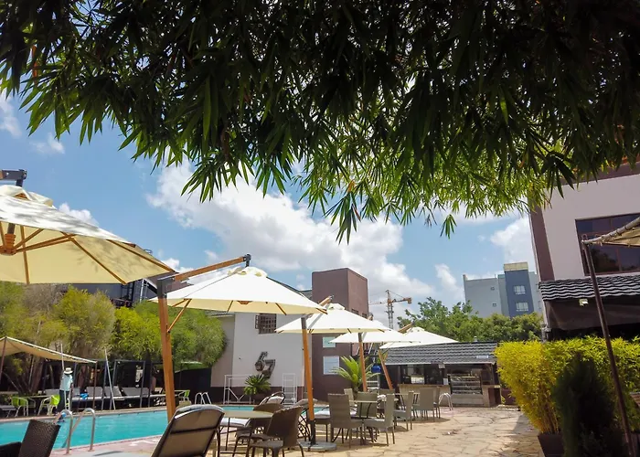 Ping Pong hotel: 67 Airport Hotel Nairobi