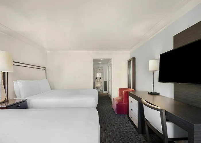 Jacuzzi hotel: The Normandy Hotel