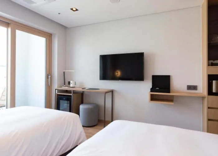 Pet Friendly hotel: Connect Busan Hotel & Residence