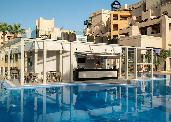 Hotel con piscina: Vila Gale Isla Canela