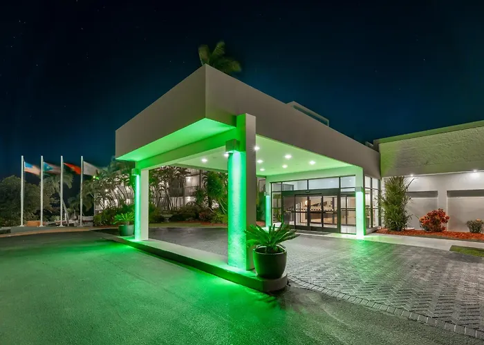 Holiday Inn & El Tropical Casino By Ihg