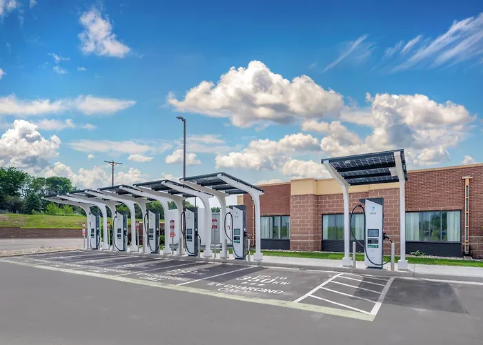 Clarion Pointe Sioux Falls Airport