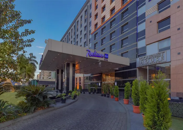 Hotel de 4 estrellas: Radisson Blu Hotel, Cairo Heliopolis