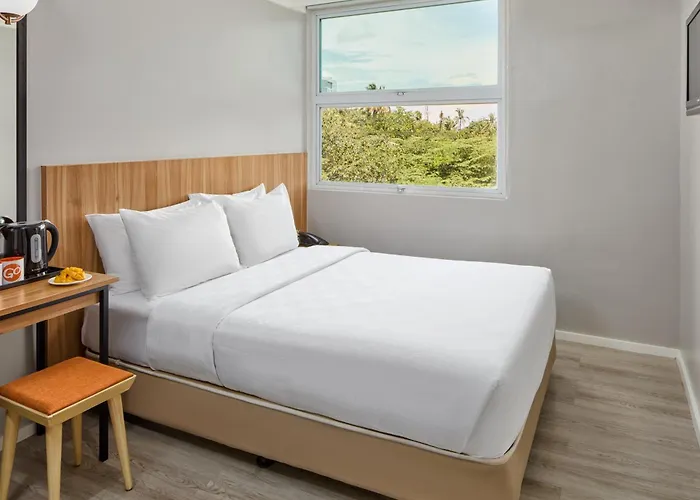 Cheap hotels Go s Plus Bacolod - Newly Renovated