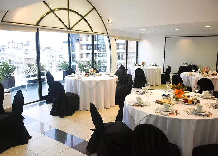 Urquiza Apart & Suites