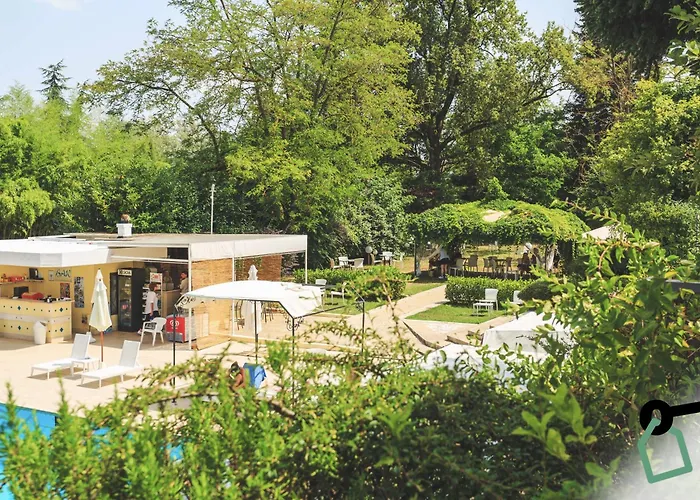 Hotel adatto agli animali: Hotiday Room Collection - Fiuggi