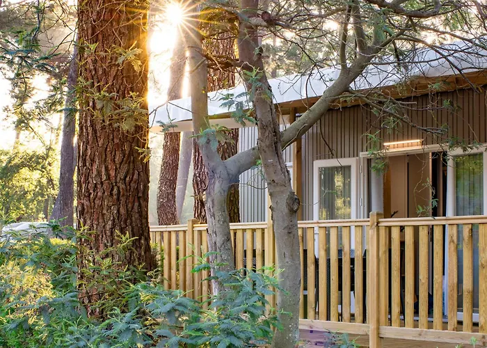 Camping Arès