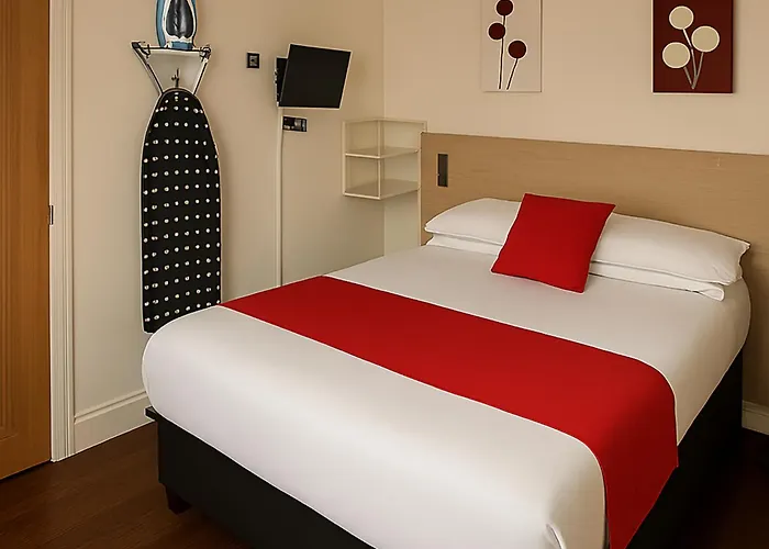 The Railway Sleeper Lodge