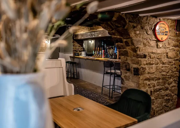 B&B only: Queens Head