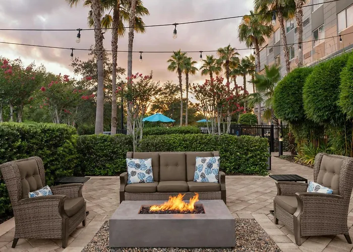 Cheap hotel: Courtyard By Marriott Orlando South/Grande Lakes Area