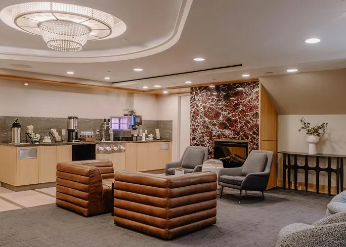 World Center Hotel