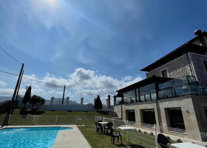  Villadesella
