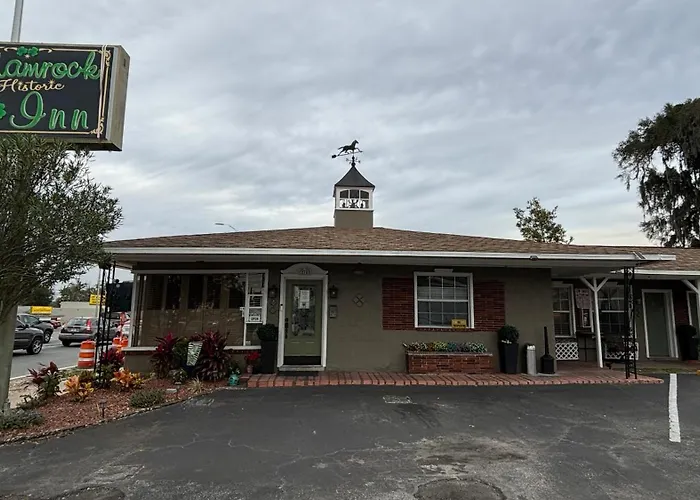 Motels Shamrock Cove Inn