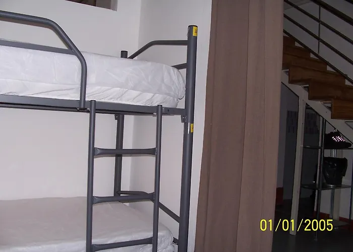 Hotel cerca del colegio: Albergue Monterrey