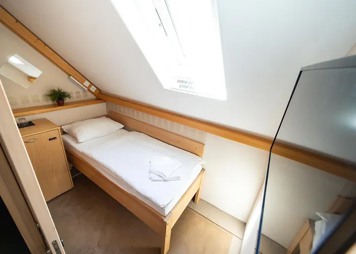 B&B: Gluten Free Bed & Breakfast Dezela Okusov